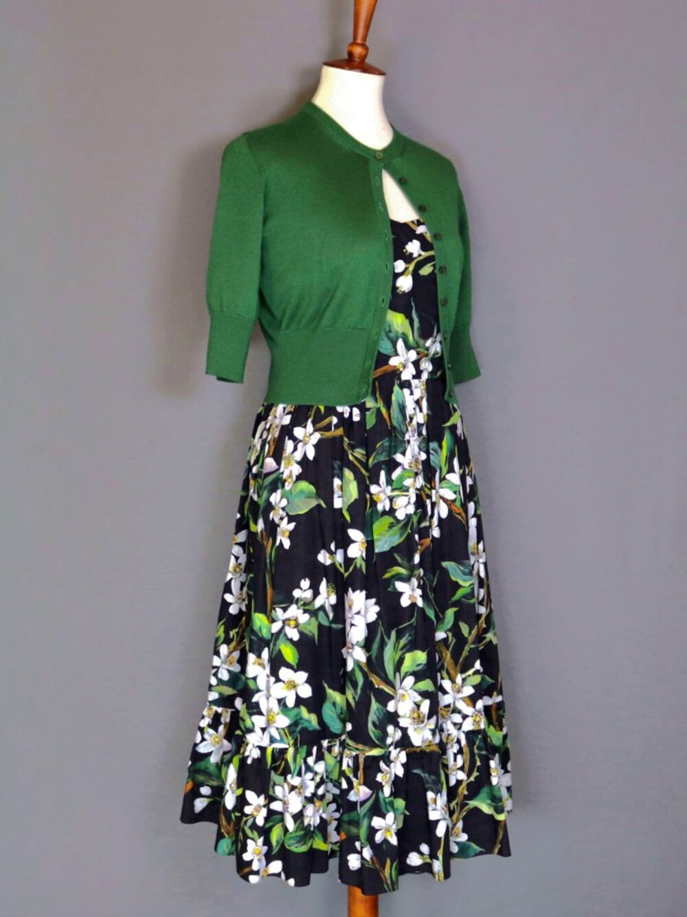 Dolce & Gabbana Size 44 Dress Black Green Floral Orange Blossom Midi Dress - Picture 16 of 16
